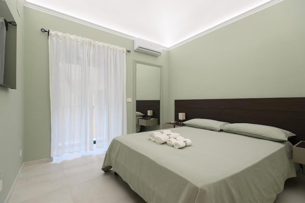 Alessia Holiday House 90Mq Salerno Centro Экстерьер фото