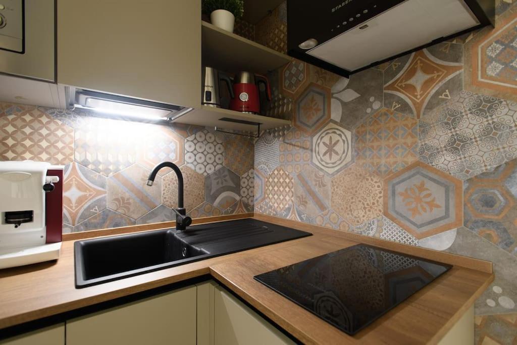Alessia Holiday House 90Mq Salerno Centro Экстерьер фото